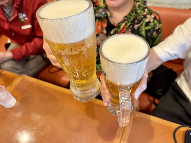 世田谷区玉川にある中国料理四川飯店で二人で飲む生ビール